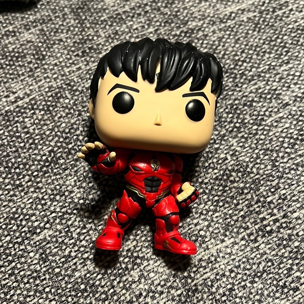Funko Pop Justice League Flash (Unmasked) Vinyl Figure
